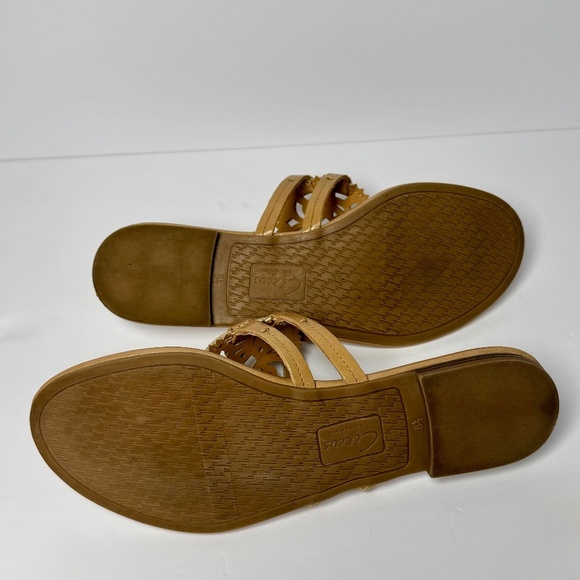 Sam Edelman Circus Women's Carney Medallion Almond Patent Thong Sandal 8.5 US - Picture 7 of 8